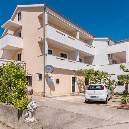 Gorgeous Apartment In Krk With Wifi Krk Town Luaran gambar