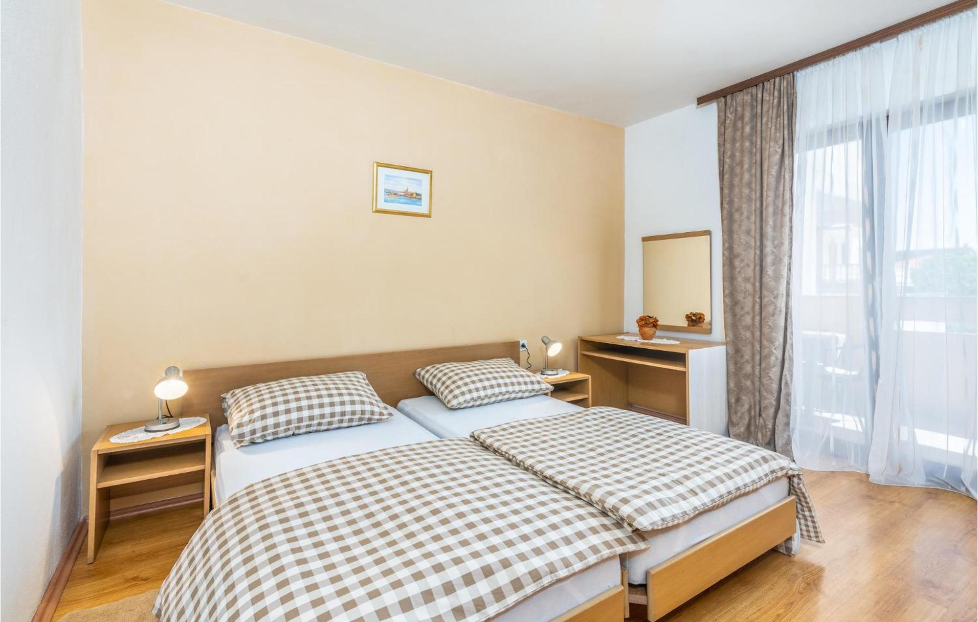 Gorgeous Apartment In Krk With Wifi Krk Town Luaran gambar
