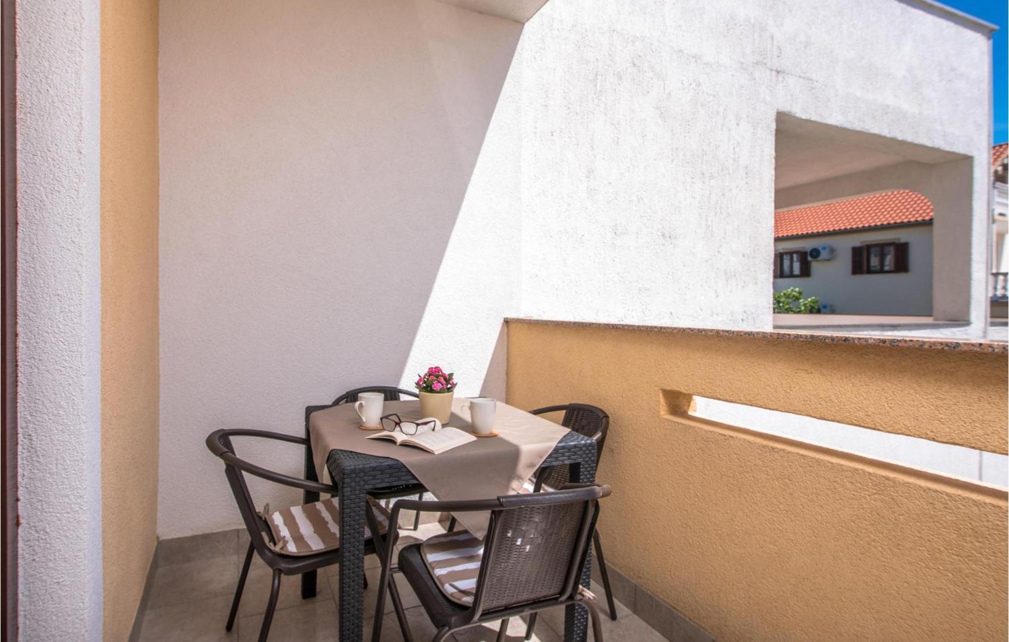 Gorgeous Apartment In Krk With Wifi Krk Town Luaran gambar
